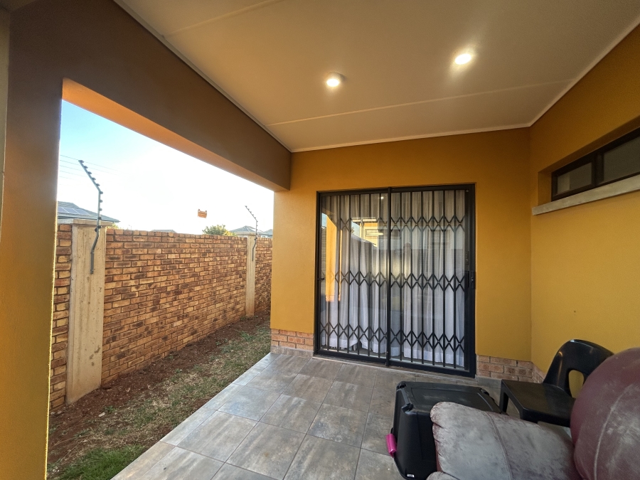 3 Bedroom Property for Sale in Lotus Gardens Gauteng
