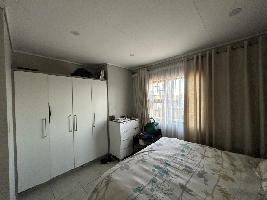 3 Bedroom Property for Sale in Lotus Gardens Gauteng