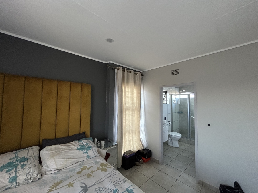 3 Bedroom Property for Sale in Lotus Gardens Gauteng