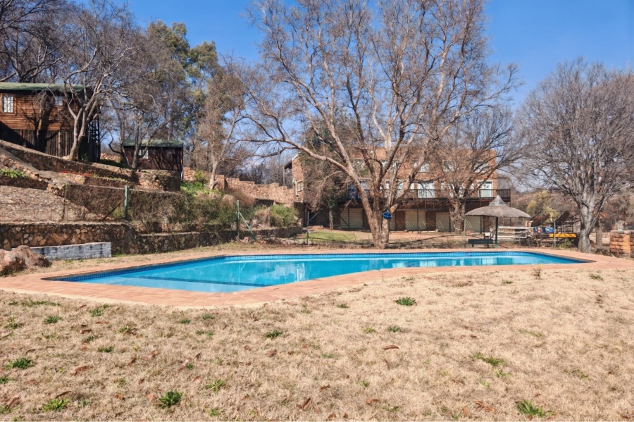 3 Bedroom Property for Sale in Vaaloewer Gauteng
