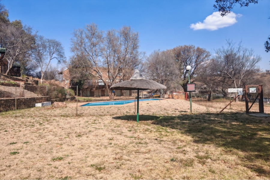 3 Bedroom Property for Sale in Vaaloewer Gauteng