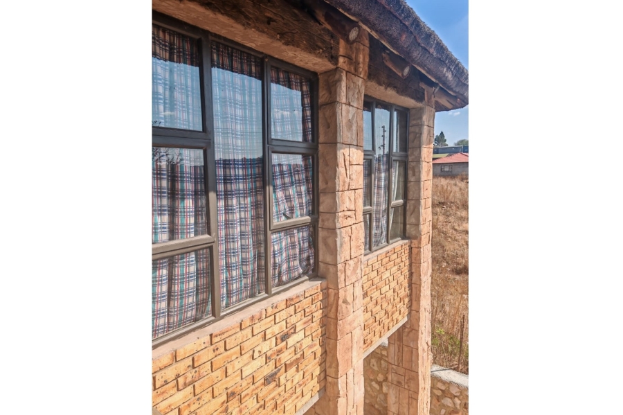 3 Bedroom Property for Sale in Vaaloewer Gauteng