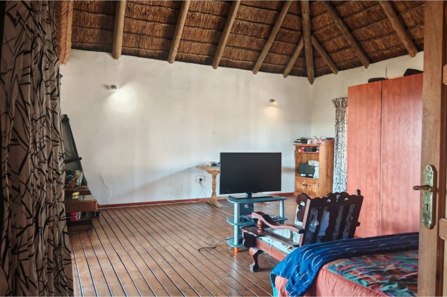 3 Bedroom Property for Sale in Vaaloewer Gauteng