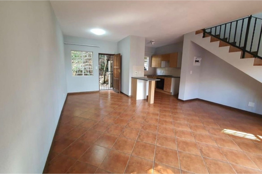 2 Bedroom Property for Sale in La Montagne Gauteng