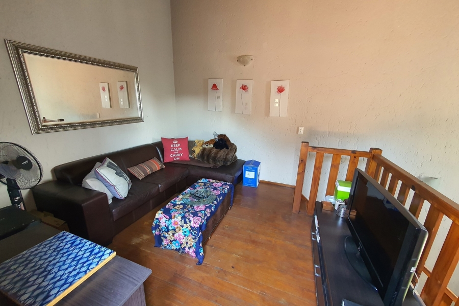 1 Bedroom Property for Sale in Douglasdale Gauteng