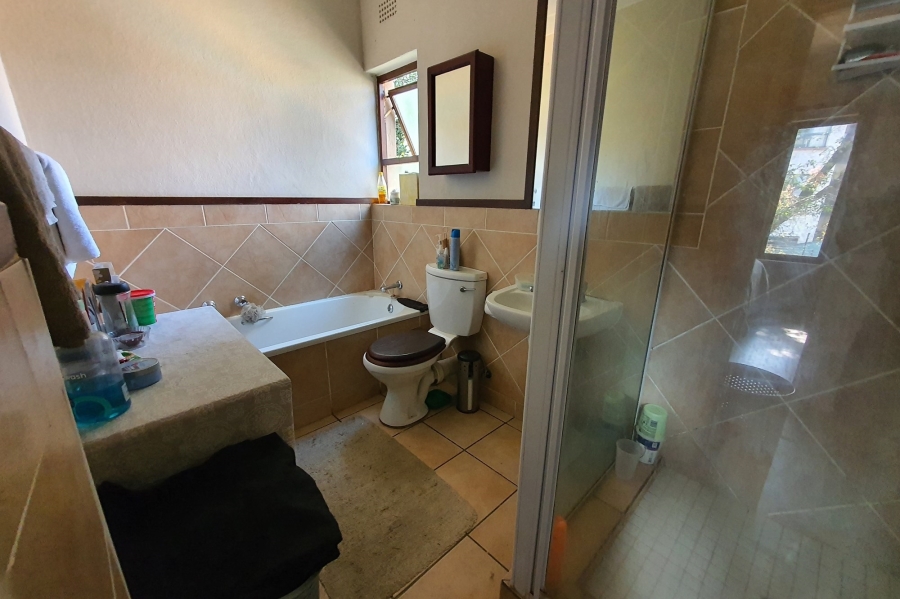 1 Bedroom Property for Sale in Douglasdale Gauteng