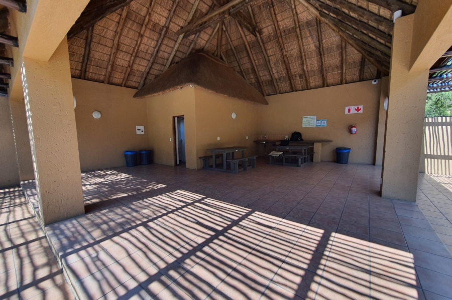 1 Bedroom Property for Sale in Douglasdale Gauteng