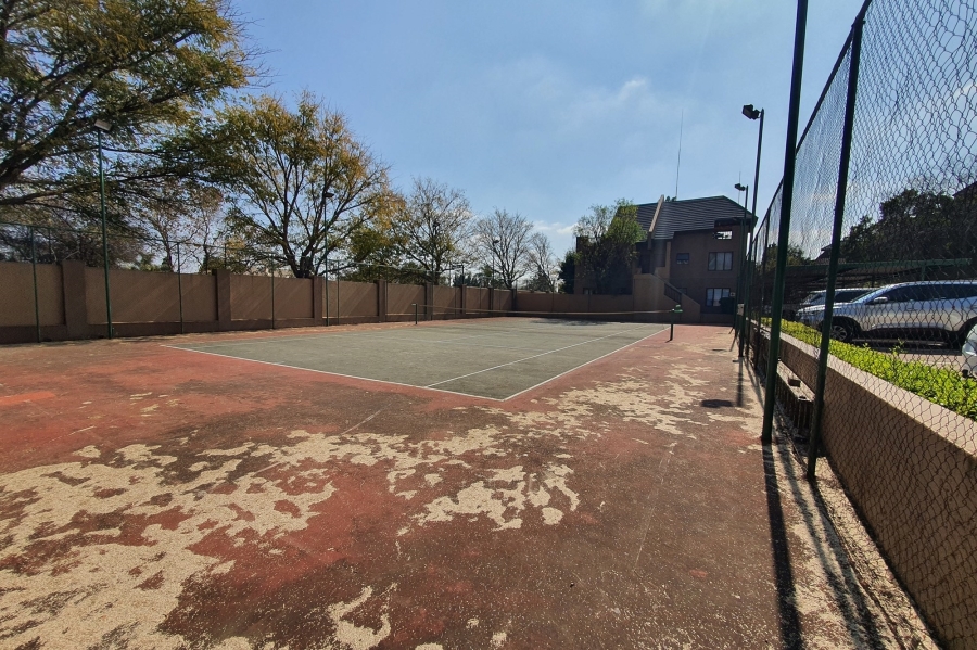 1 Bedroom Property for Sale in Douglasdale Gauteng