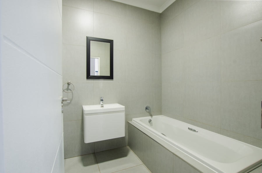 2 Bedroom Property for Sale in Equestria Gauteng