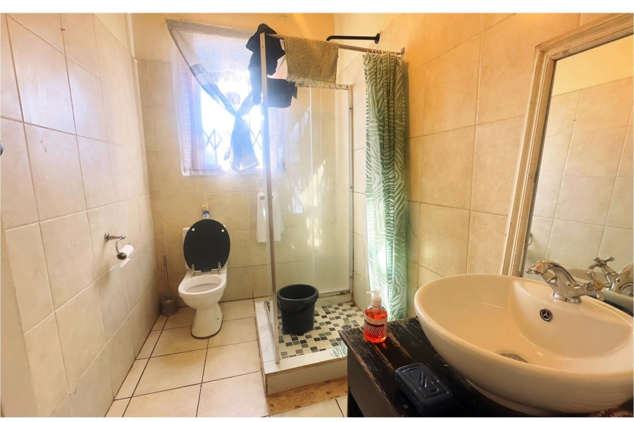 To Let 2 Bedroom Property for Rent in Kensington Gauteng