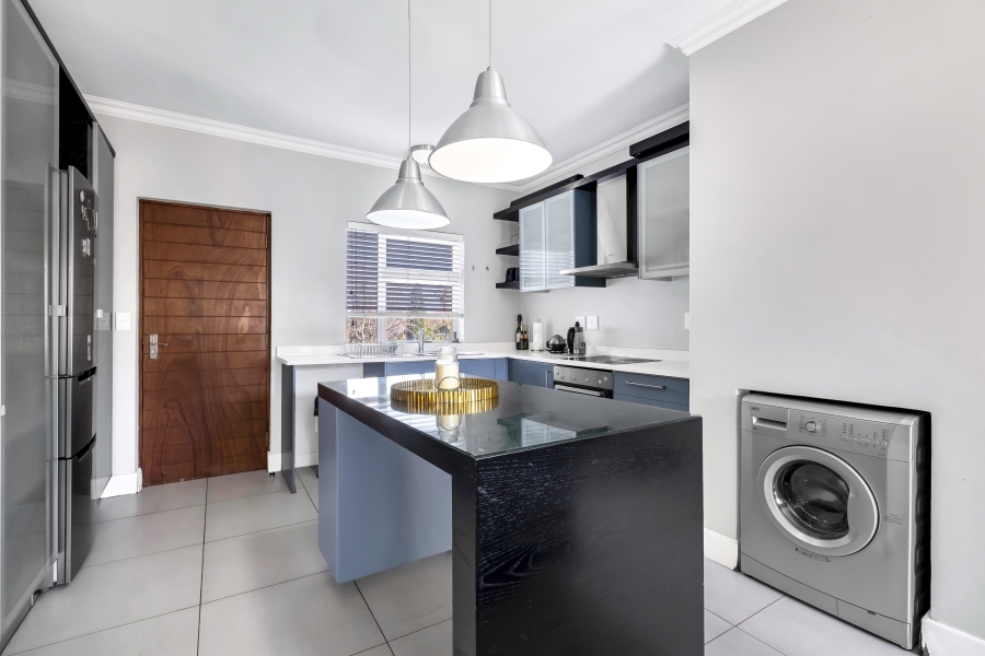 2 Bedroom Property for Sale in Wendywood Gauteng