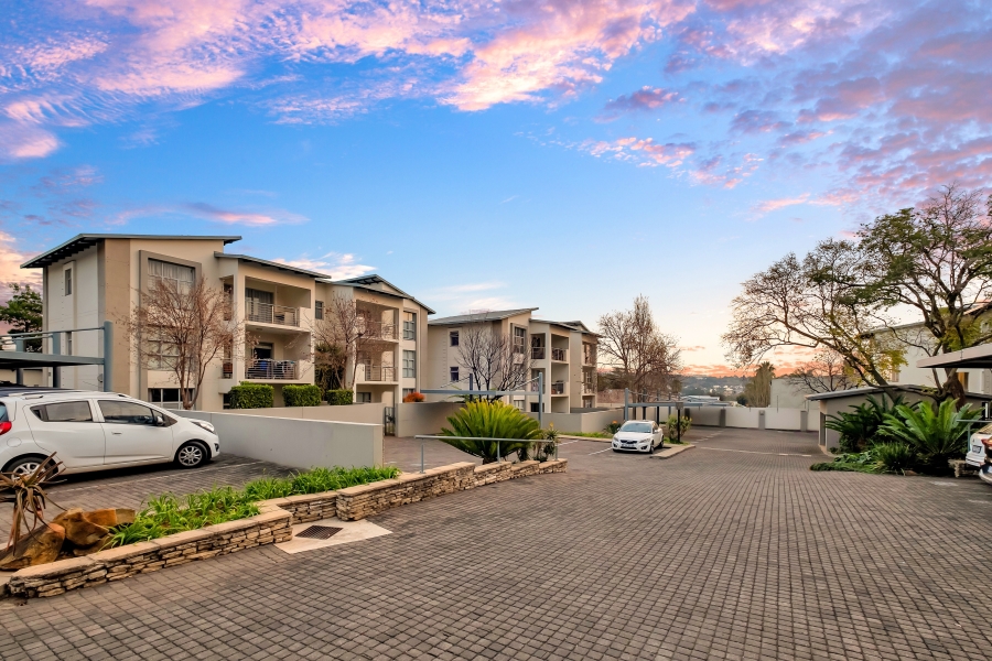 2 Bedroom Property for Sale in Wendywood Gauteng
