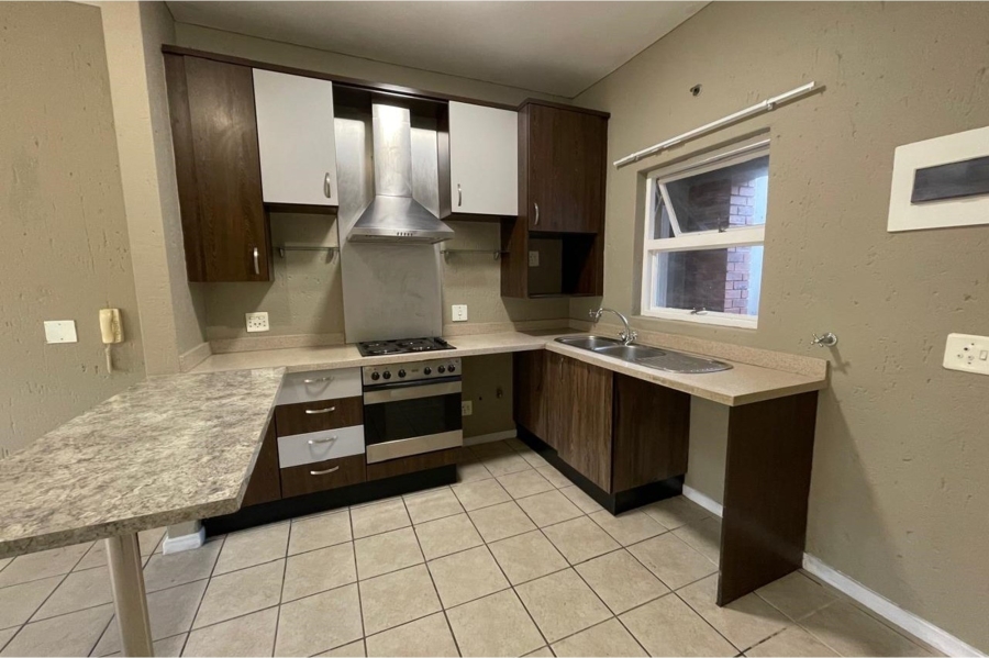 To Let 1 Bedroom Property for Rent in Lonehill Gauteng