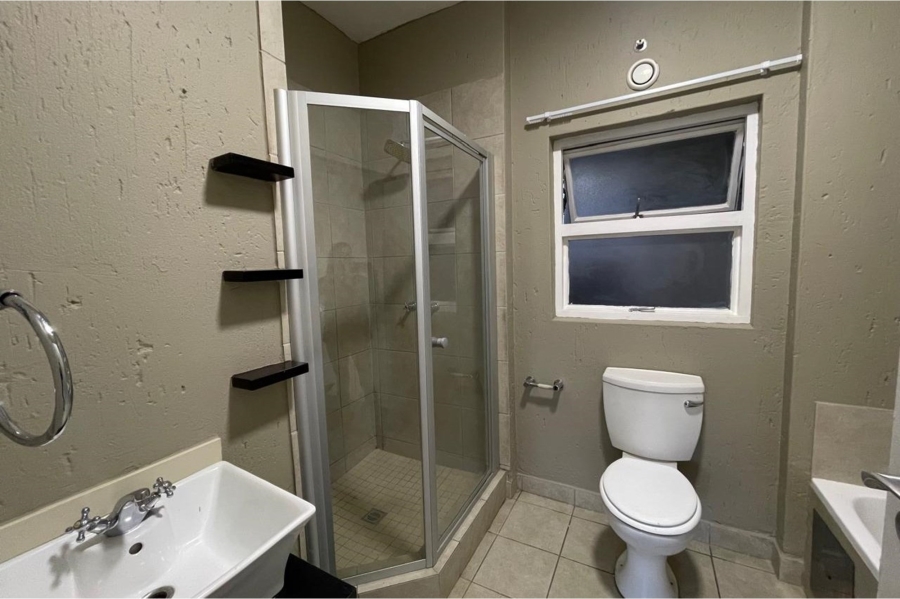 To Let 1 Bedroom Property for Rent in Lonehill Gauteng