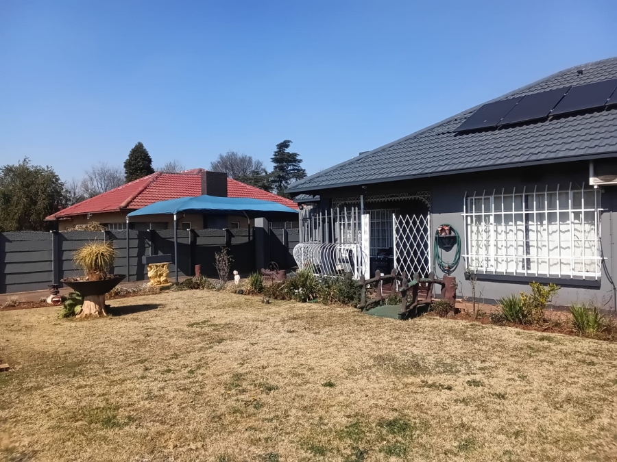 3 Bedroom Property for Sale in Meyerton Central Gauteng