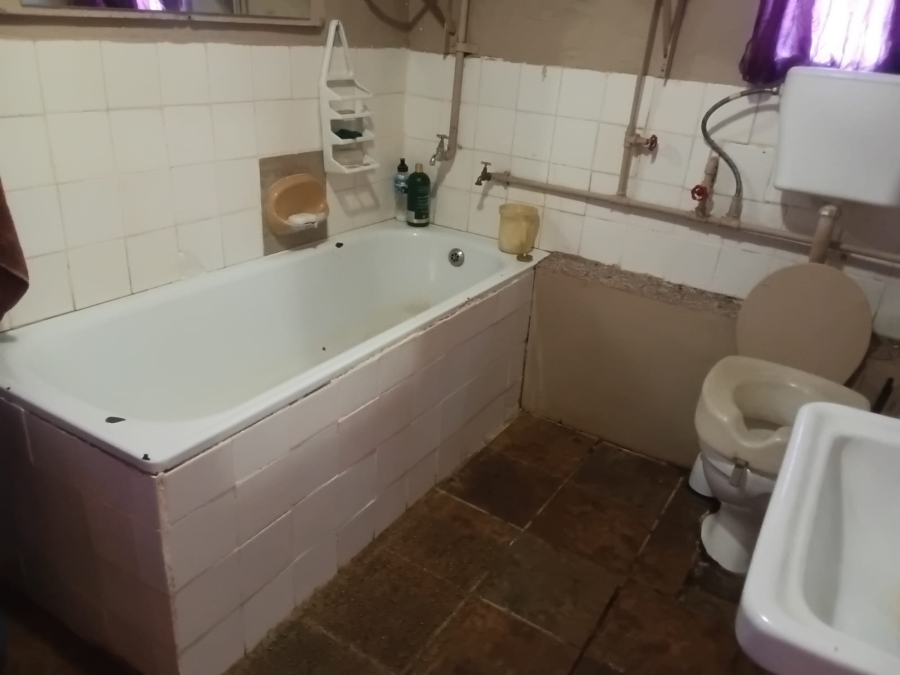 3 Bedroom Property for Sale in Meyerton Central Gauteng