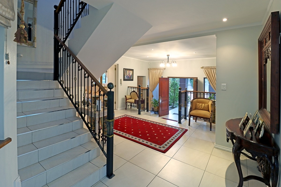 6 Bedroom Property for Sale in Bryanston Gauteng