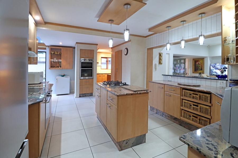 6 Bedroom Property for Sale in Bryanston Gauteng