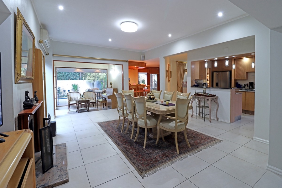 6 Bedroom Property for Sale in Bryanston Gauteng