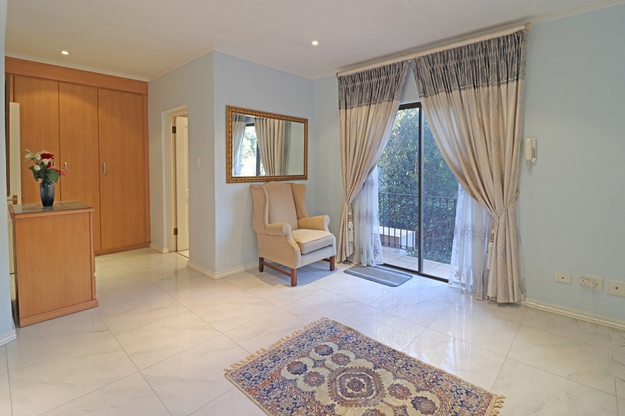 6 Bedroom Property for Sale in Bryanston Gauteng