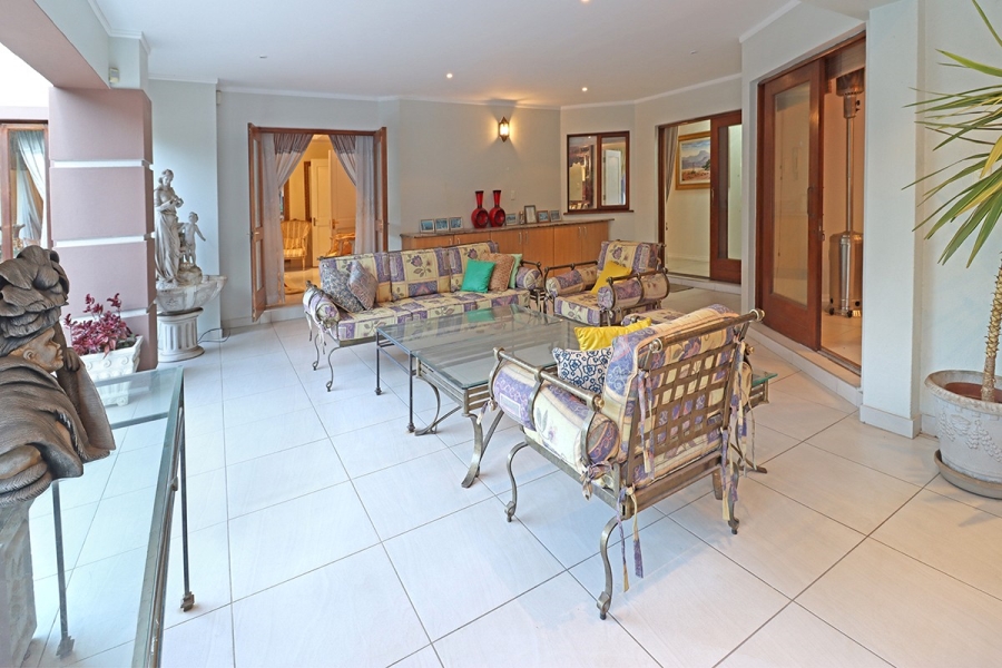 6 Bedroom Property for Sale in Bryanston Gauteng