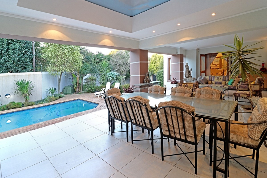 6 Bedroom Property for Sale in Bryanston Gauteng
