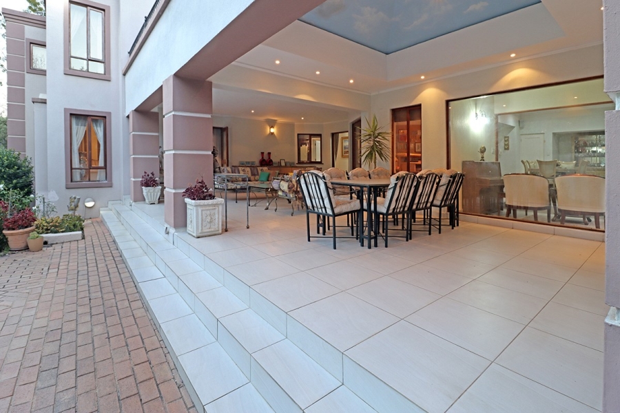 6 Bedroom Property for Sale in Bryanston Gauteng