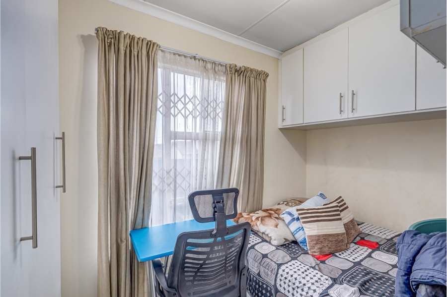 2 Bedroom Property for Sale in Kya Sands Gauteng