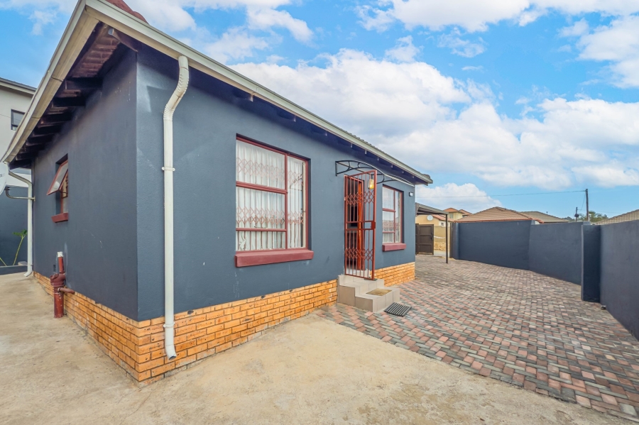 2 Bedroom Property for Sale in Kya Sands Gauteng