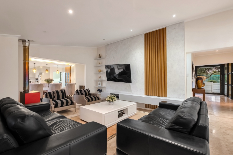3 Bedroom Property for Sale in Morningside Manor Gauteng