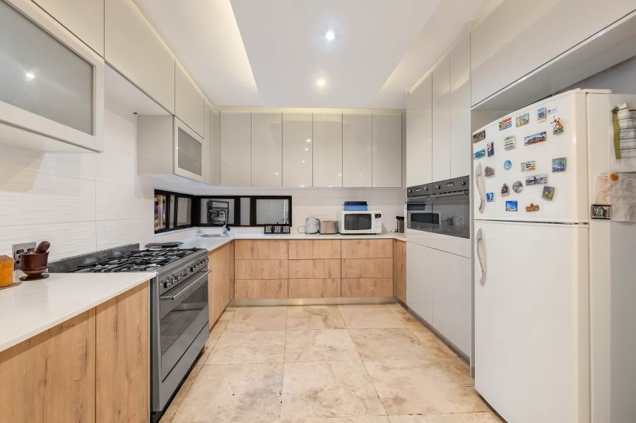 3 Bedroom Property for Sale in Morningside Manor Gauteng