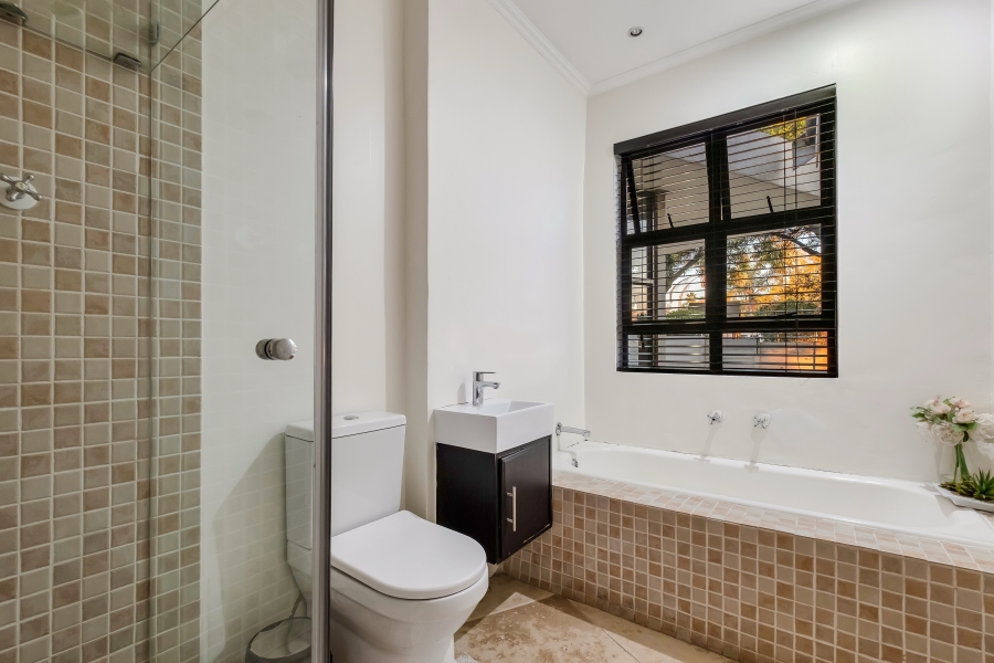 3 Bedroom Property for Sale in Morningside Manor Gauteng