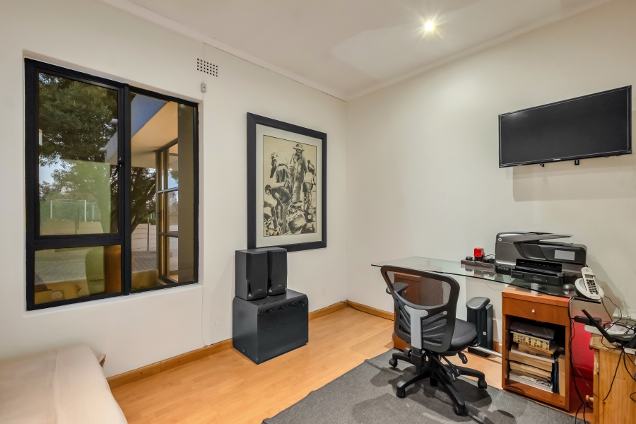3 Bedroom Property for Sale in Morningside Manor Gauteng
