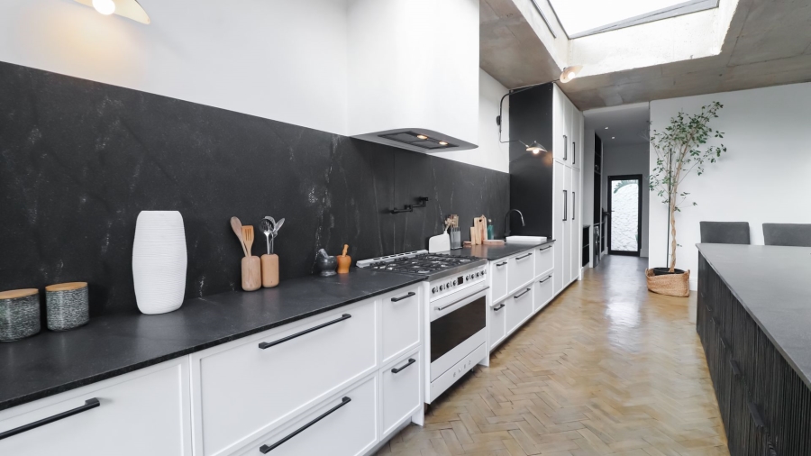 3 Bedroom Property for Sale in Parkhurst Gauteng