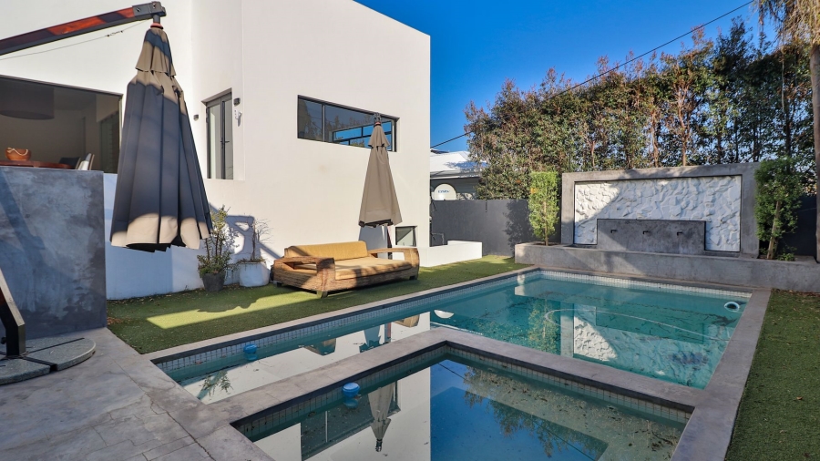 3 Bedroom Property for Sale in Parkhurst Gauteng