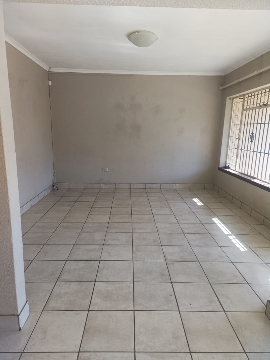 3 Bedroom Property for Sale in Greenhills Gauteng