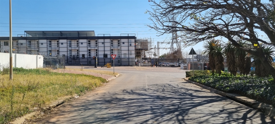 9 Bedroom Property for Sale in Waterkloof Glen Gauteng