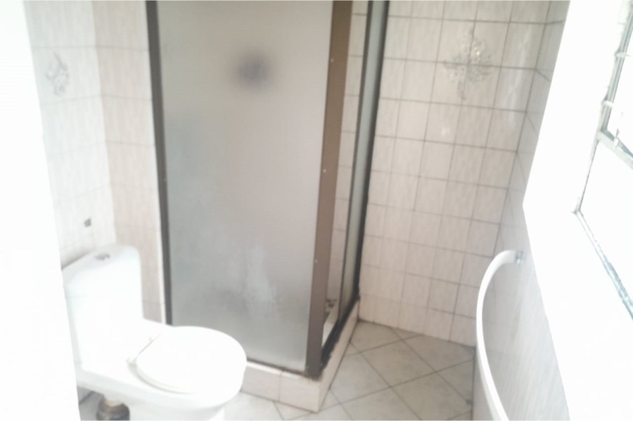 4 Bedroom Property for Sale in Kew Gauteng