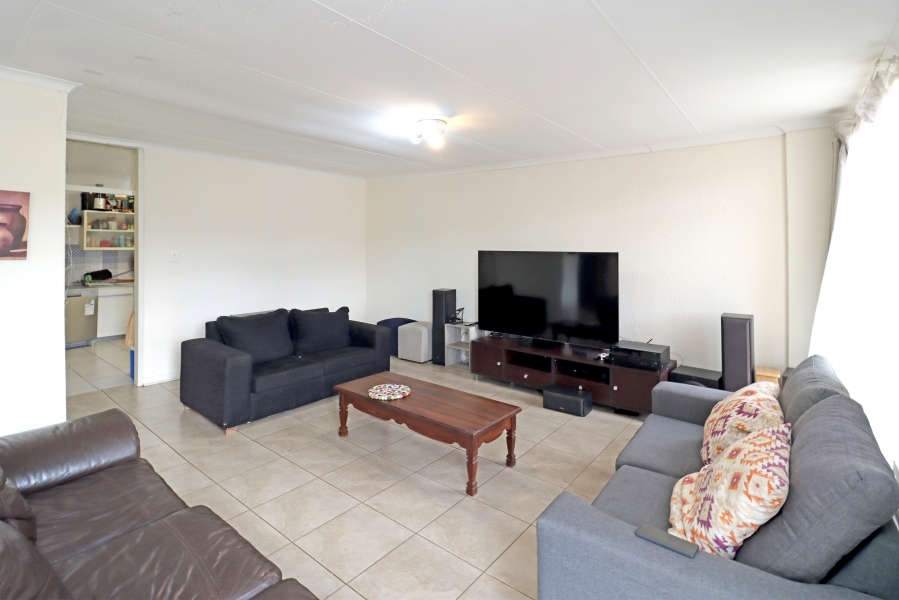 3 Bedroom Property for Sale in Robindale Gauteng