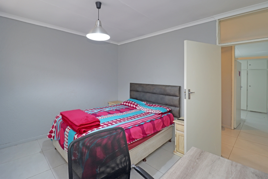 3 Bedroom Property for Sale in Robindale Gauteng