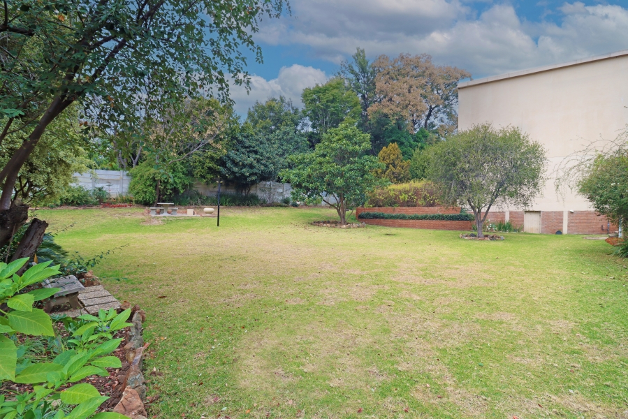 3 Bedroom Property for Sale in Robindale Gauteng