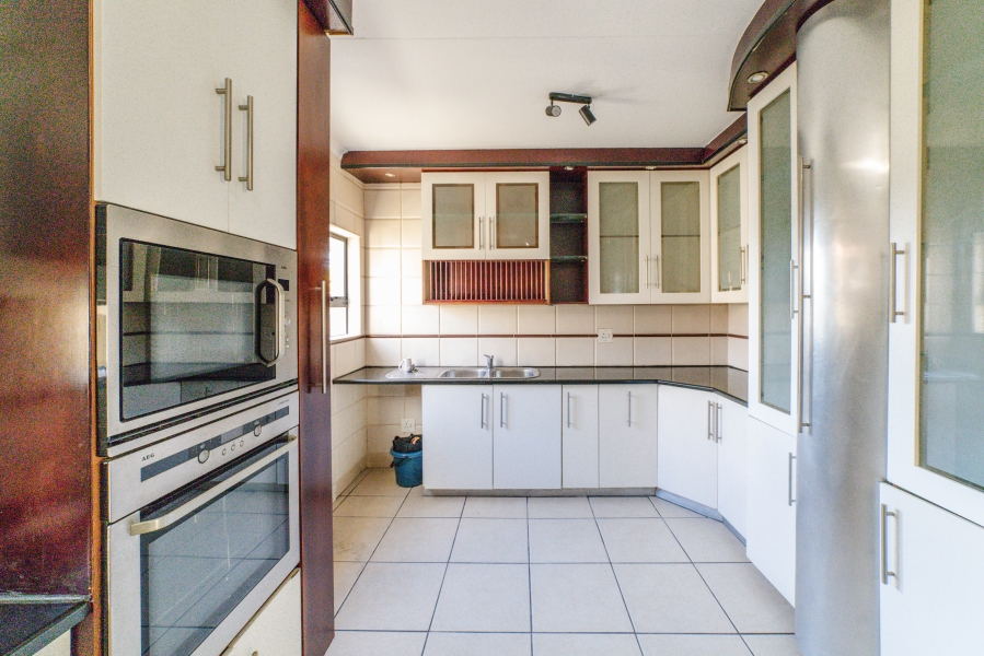 To Let 3 Bedroom Property for Rent in Halfway Gardens Gauteng