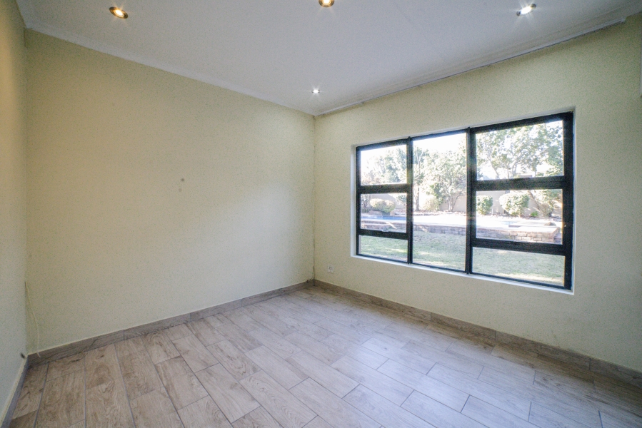 To Let 3 Bedroom Property for Rent in Halfway Gardens Gauteng
