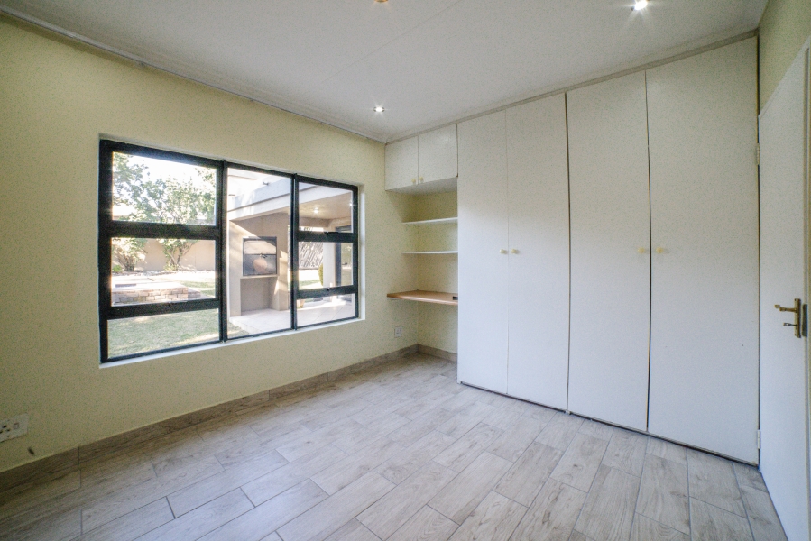 To Let 3 Bedroom Property for Rent in Halfway Gardens Gauteng