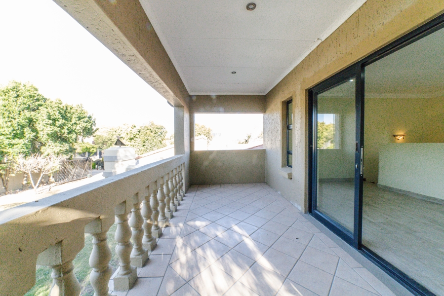 To Let 3 Bedroom Property for Rent in Halfway Gardens Gauteng
