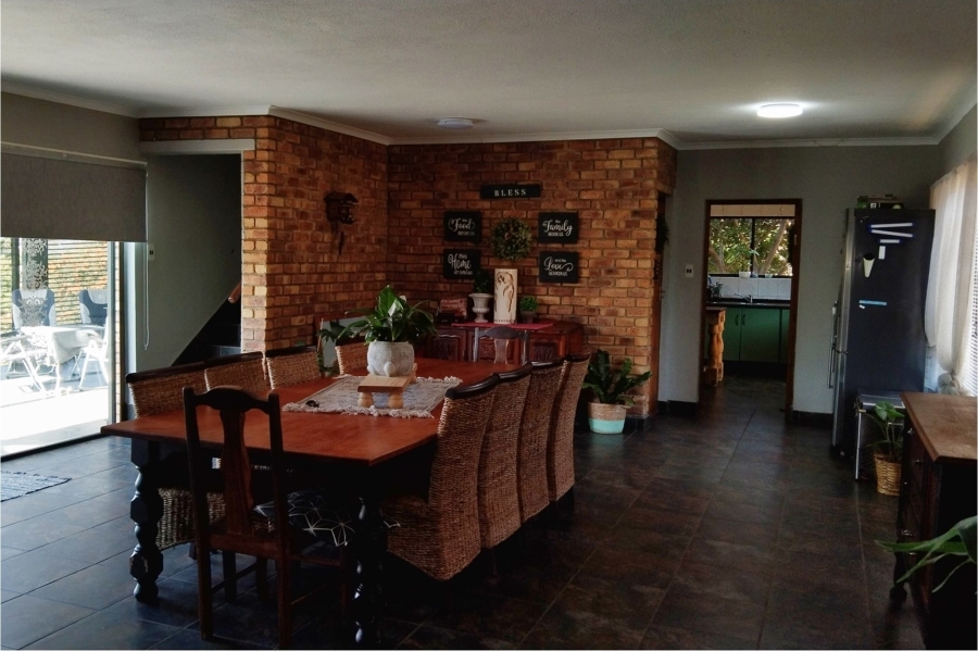 8 Bedroom Property for Sale in Vaal Marina Gauteng