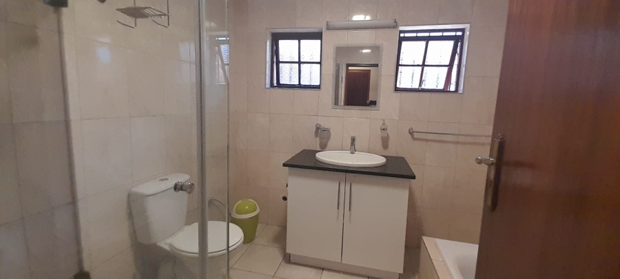 3 Bedroom Property for Sale in Waterkloof Gauteng
