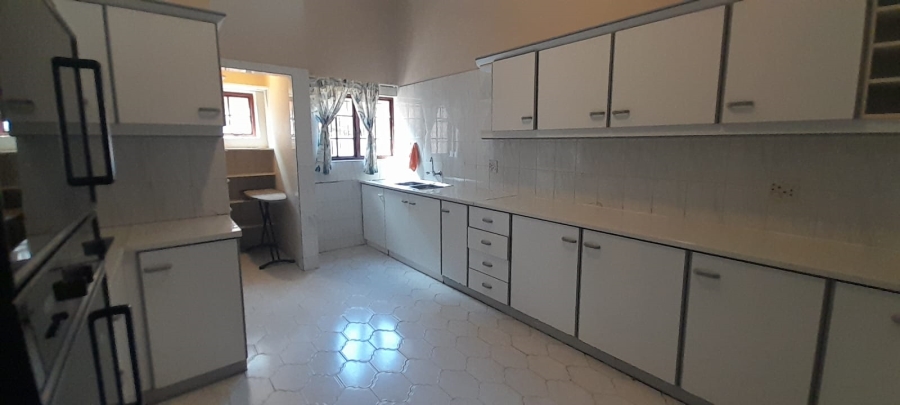 3 Bedroom Property for Sale in Waterkloof Gauteng