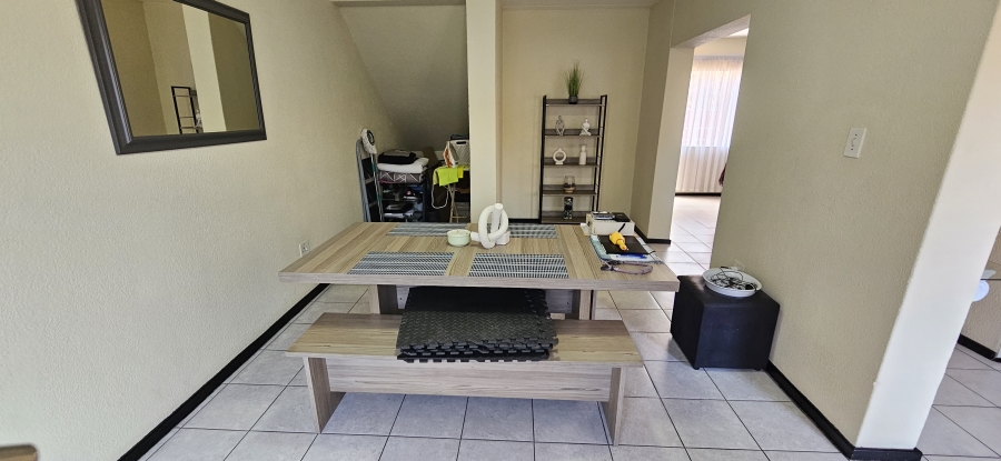 3 Bedroom Property for Sale in South Crest Gauteng