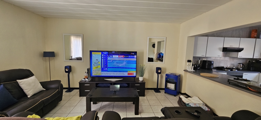 3 Bedroom Property for Sale in South Crest Gauteng